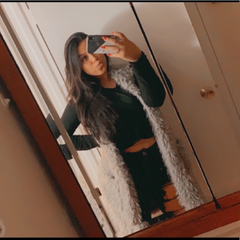 Meet your Posher, Marilyn